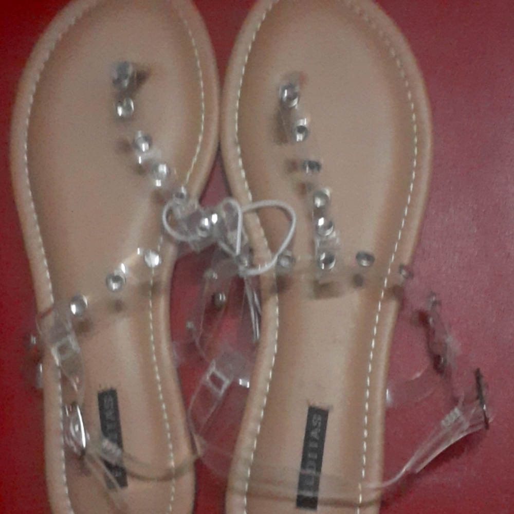 Paur if womsn sandals